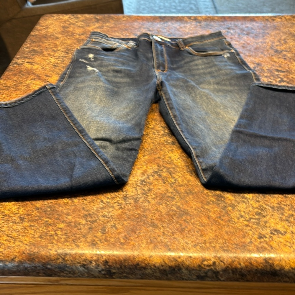Stylish Blue Straight Leg Jeans for Women